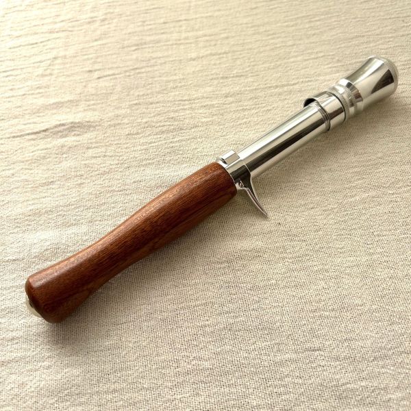 リールシート:シルバーポリッシュ