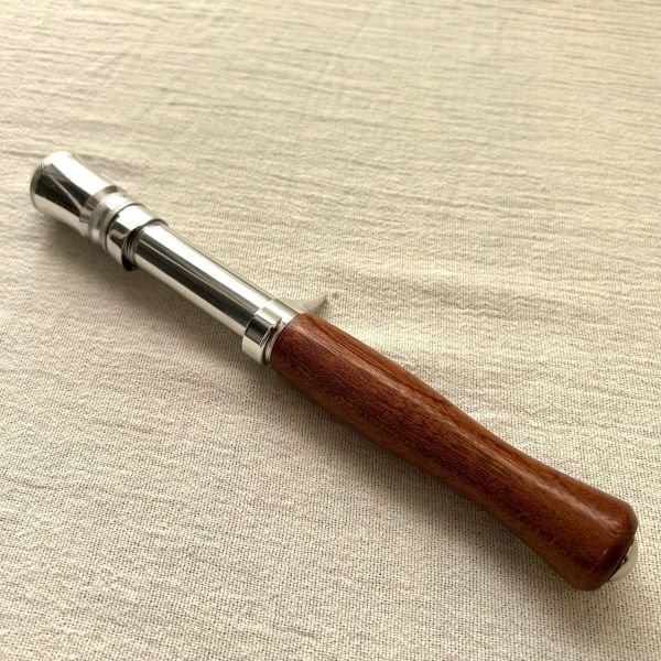 リールシート:シルバーポリッシュ