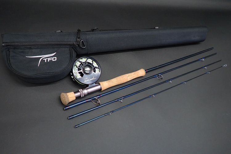 【TFO】 PRO LTD. ロッド＆リールコンボセット  中古
