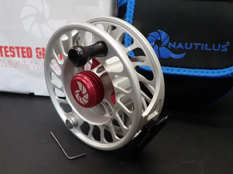 【ノーチラス】 CCF-X2　8/10　シルバー 中古