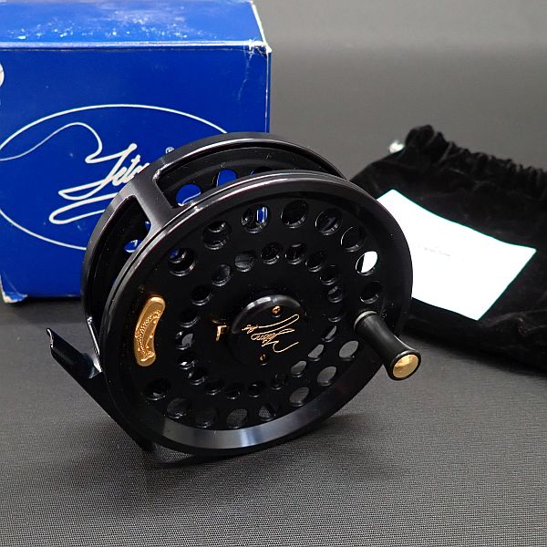 【ティトン】 Model 9-11 中古