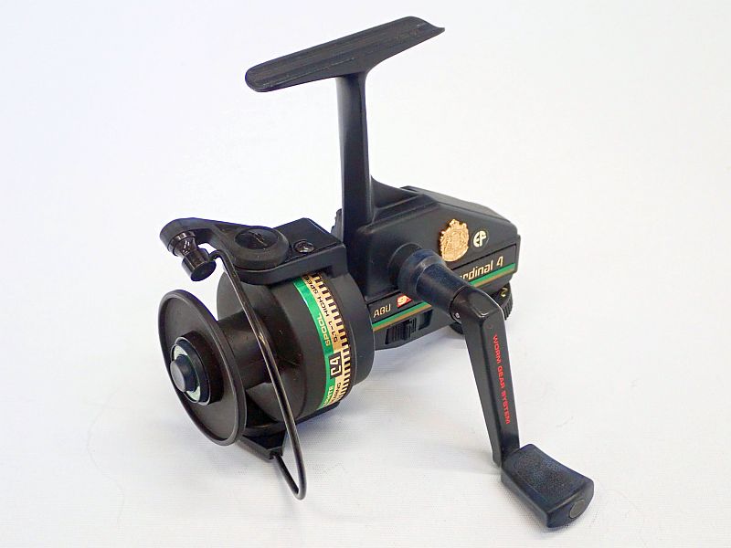 【アブガルシア】 カーディナルC4 グリーンライン 本体のみ 中古