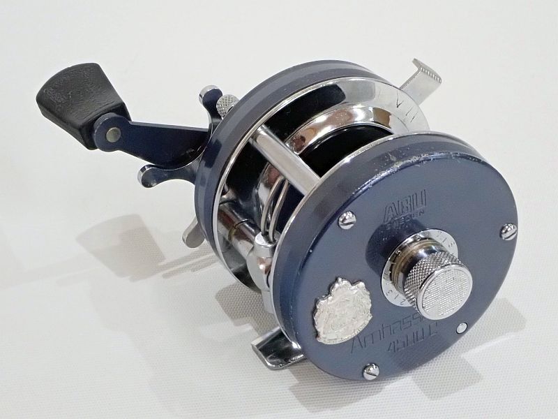 【アブガルシア】 アンバサダー 4500C ブルーグレー 90-0 89-90 中古