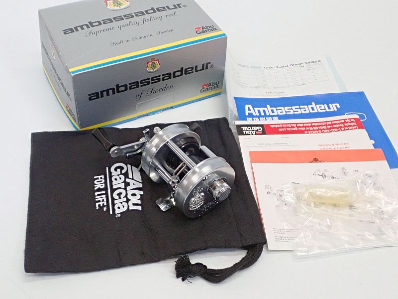 【アブガルシア】 アンバサダー 2500C グレイ 刻印 70017/46 中古