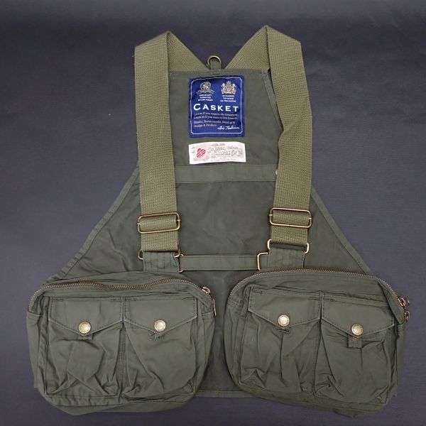 【カスケット】 ストラップベスト ケンダル 中古
