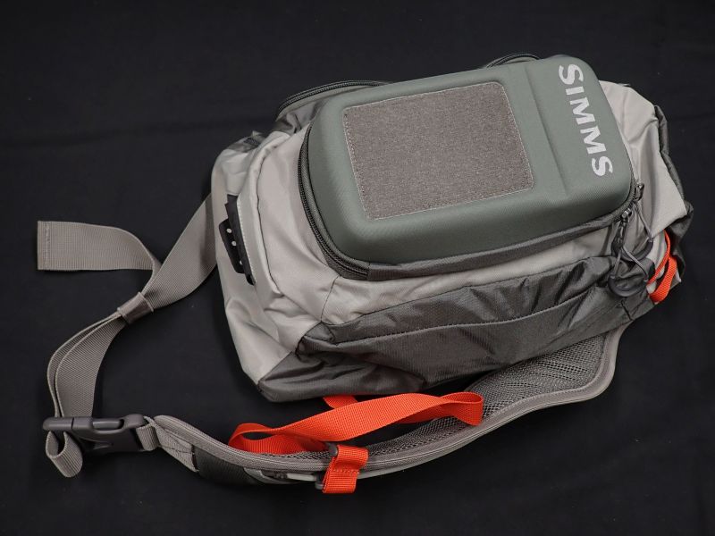 【シムス】 ウェイポイント スリングパック スモール ガンメタル 中古