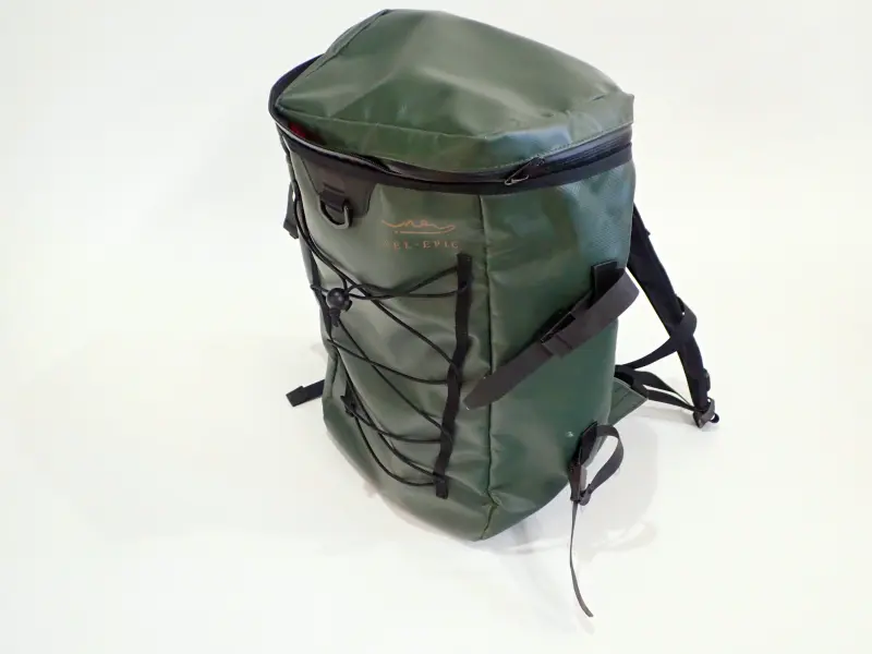 【ネルエピック】 シーク バックパック コンパクト 20L 中古